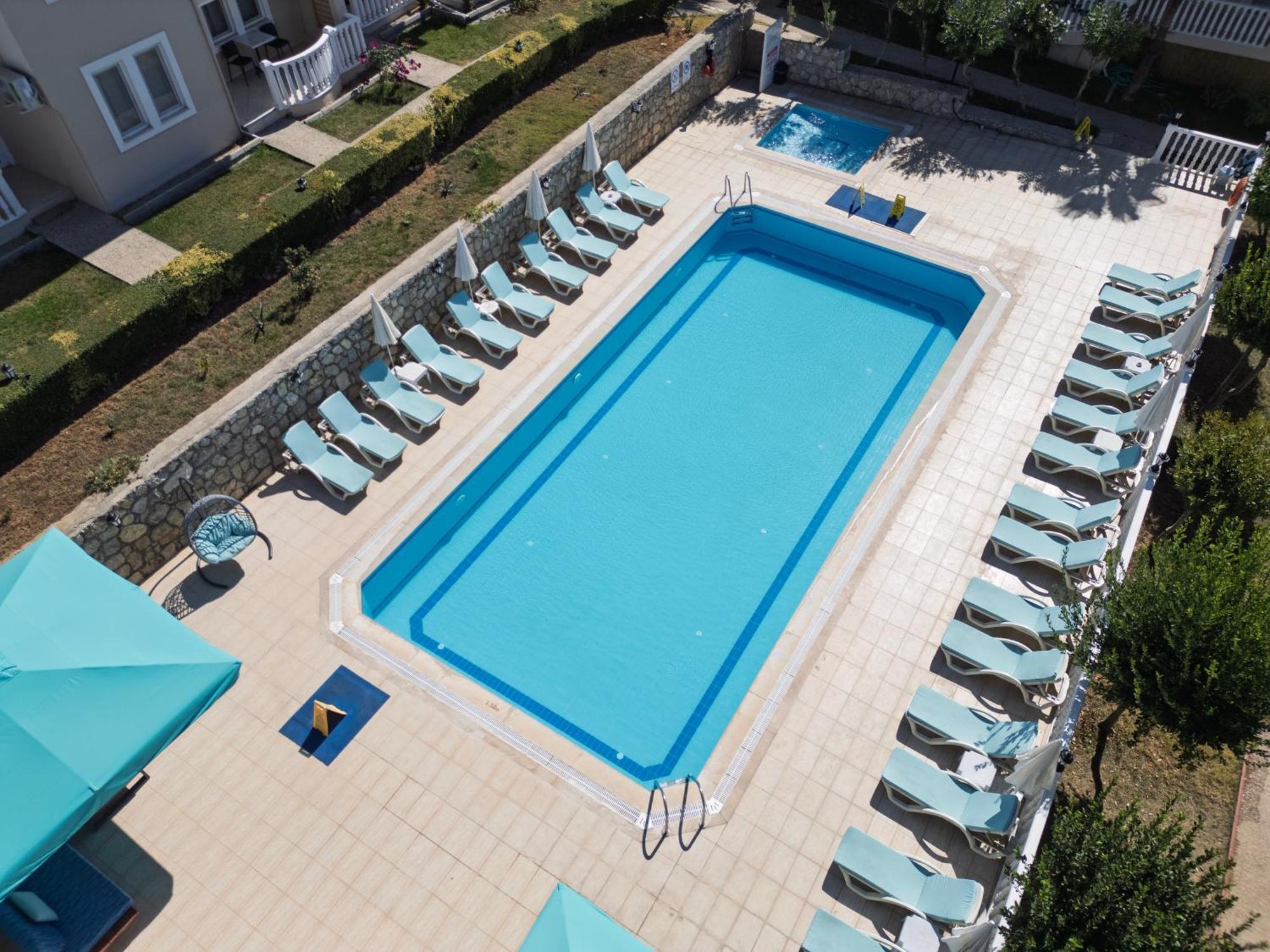Larimar Suite Hotel Олудениз Экстерьер фото
